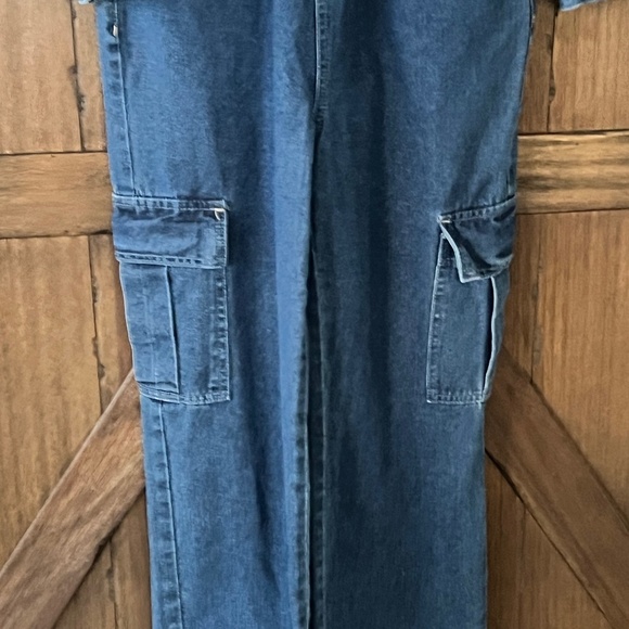 Shein Button Front Long Sleeve Denim Western Jumpsuit Dark Wash Size Small EUC - Picture 4 of 8